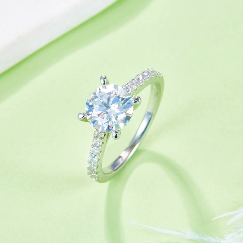 微镶圆形S925银镀白金MoissaniteWomen's Ring2.0ctD级